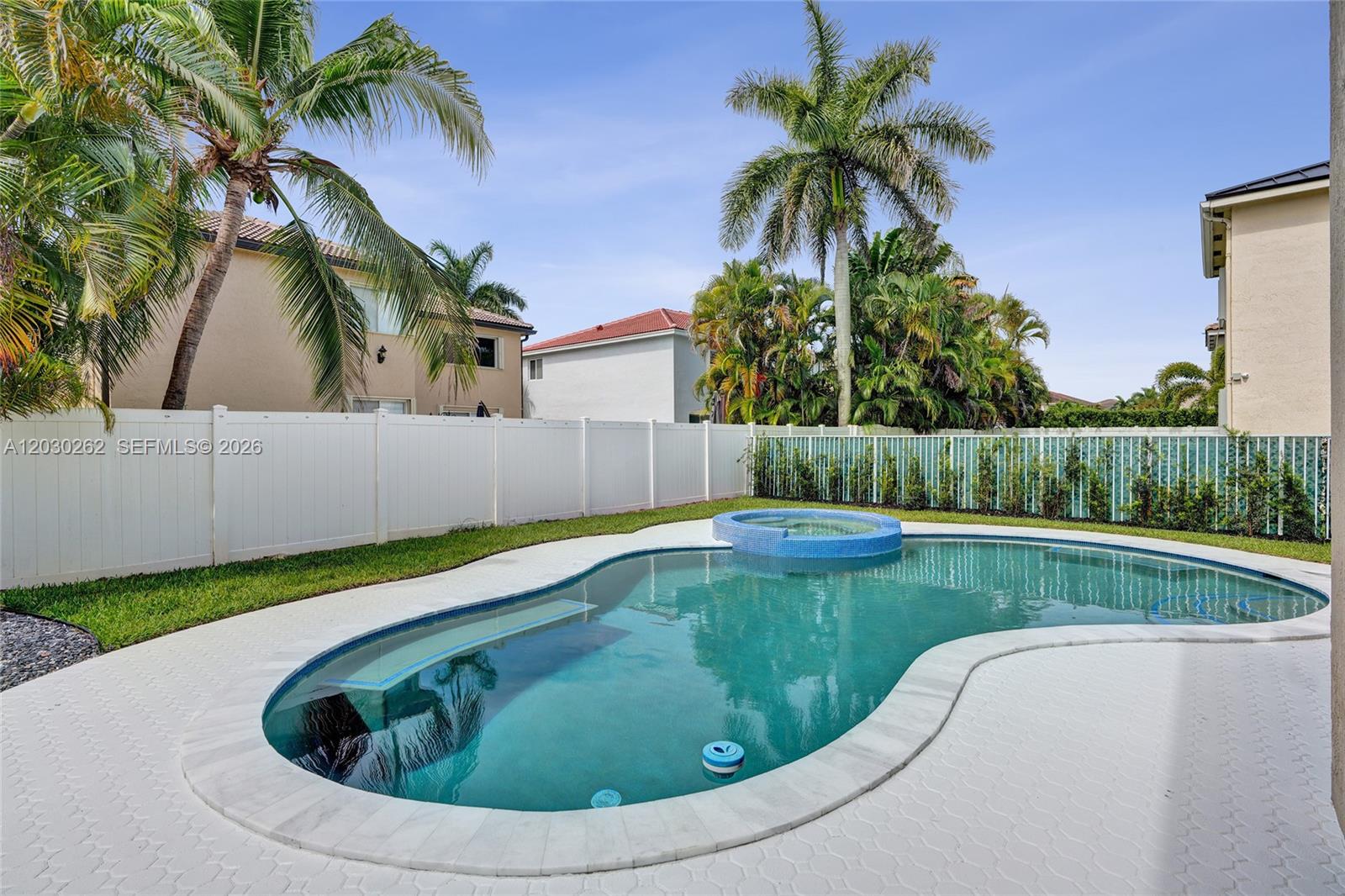 HEFTLER HOMES AT PEMBROKE - Residential