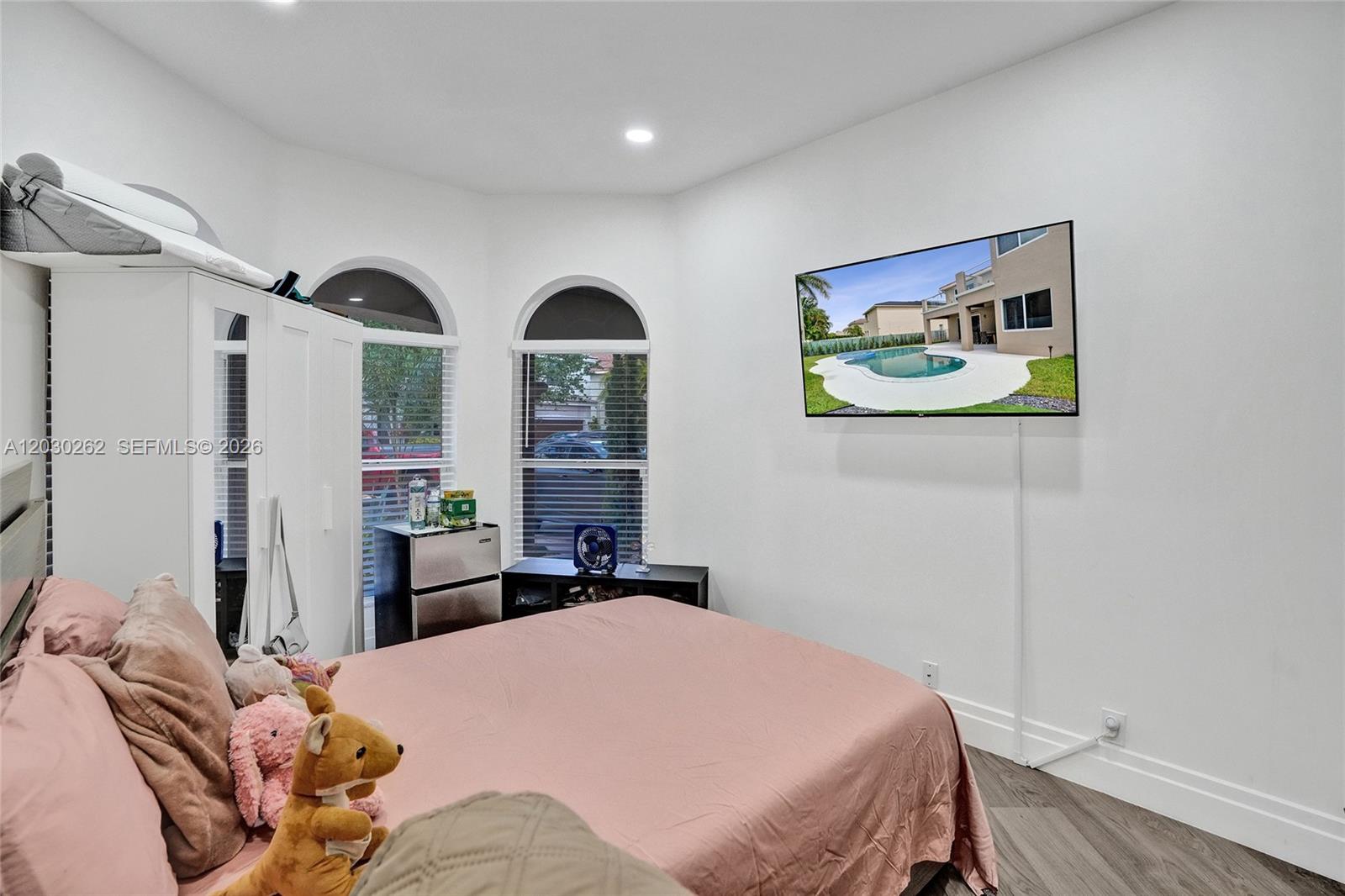 HEFTLER HOMES AT PEMBROKE - Residential