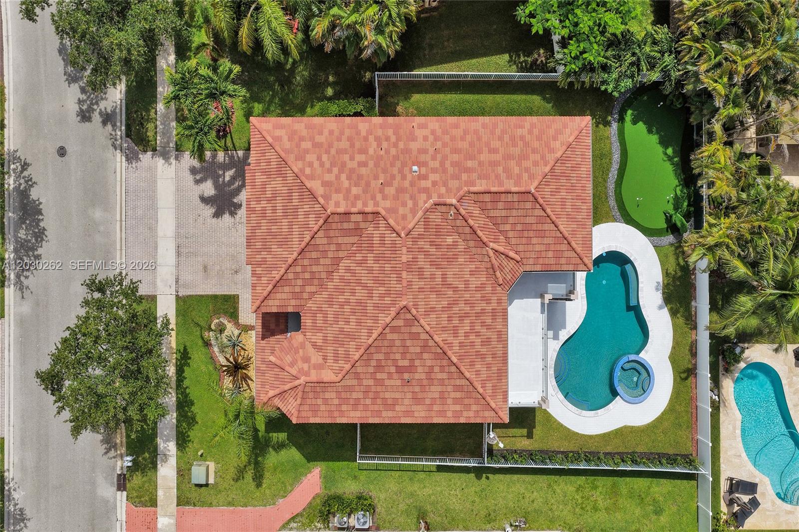 HEFTLER HOMES AT PEMBROKE - Residential