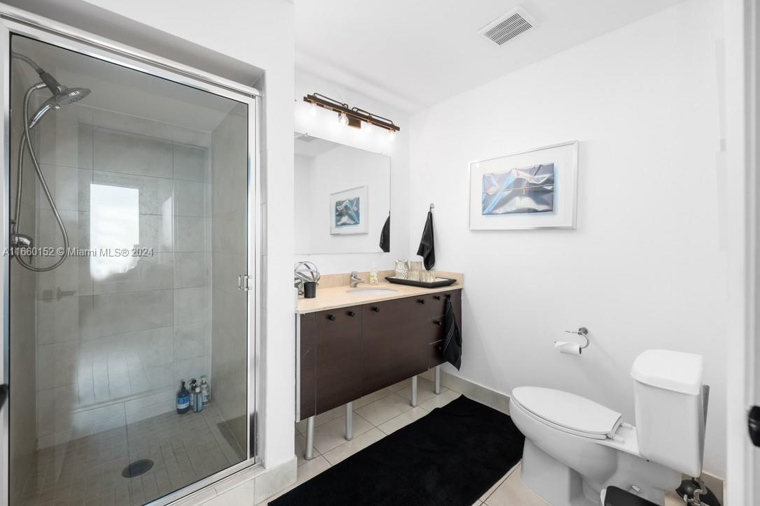 QUANTUM ON THE BAY CONDO - Residential Lease