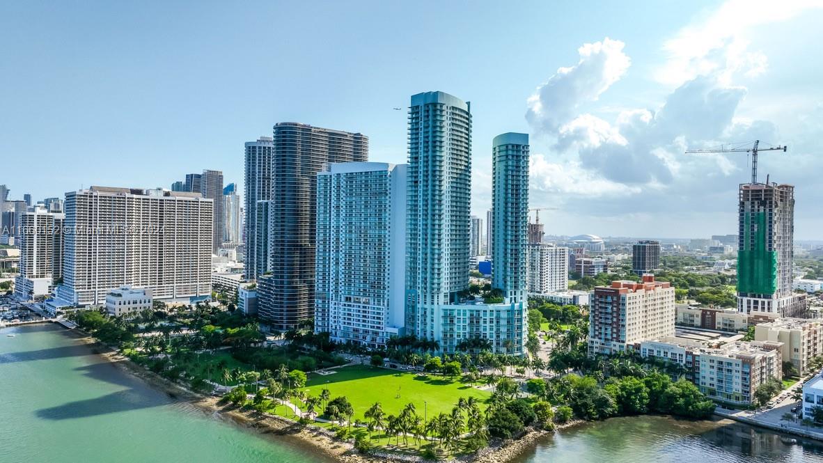 QUANTUM ON THE BAY CONDO - Residential Lease