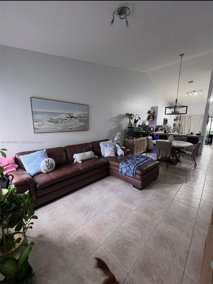 JACARANDA PARCEL 407 - Residential