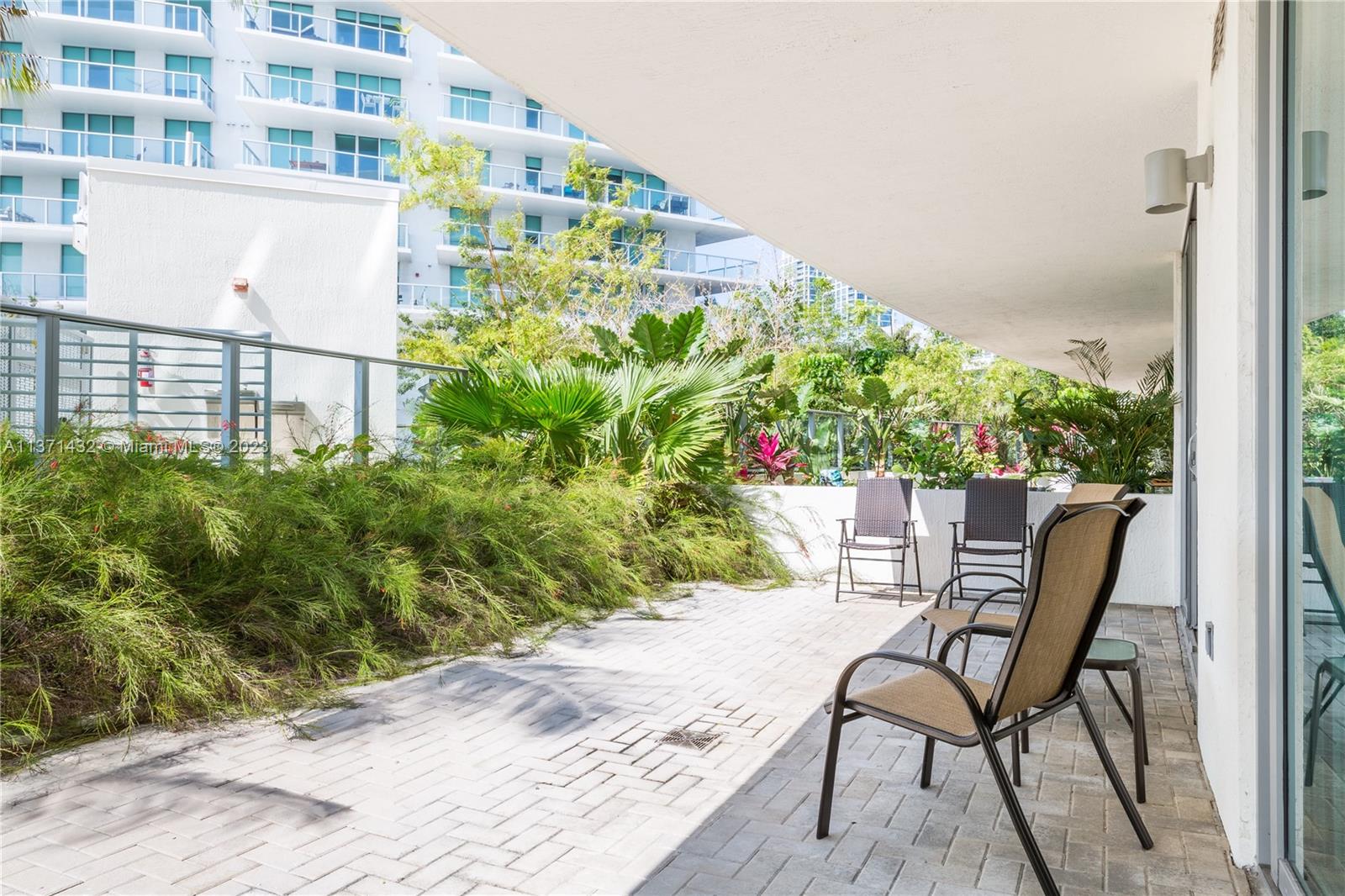 AMD PL OF 2ND OCEAN FRONT - Residential Lease
