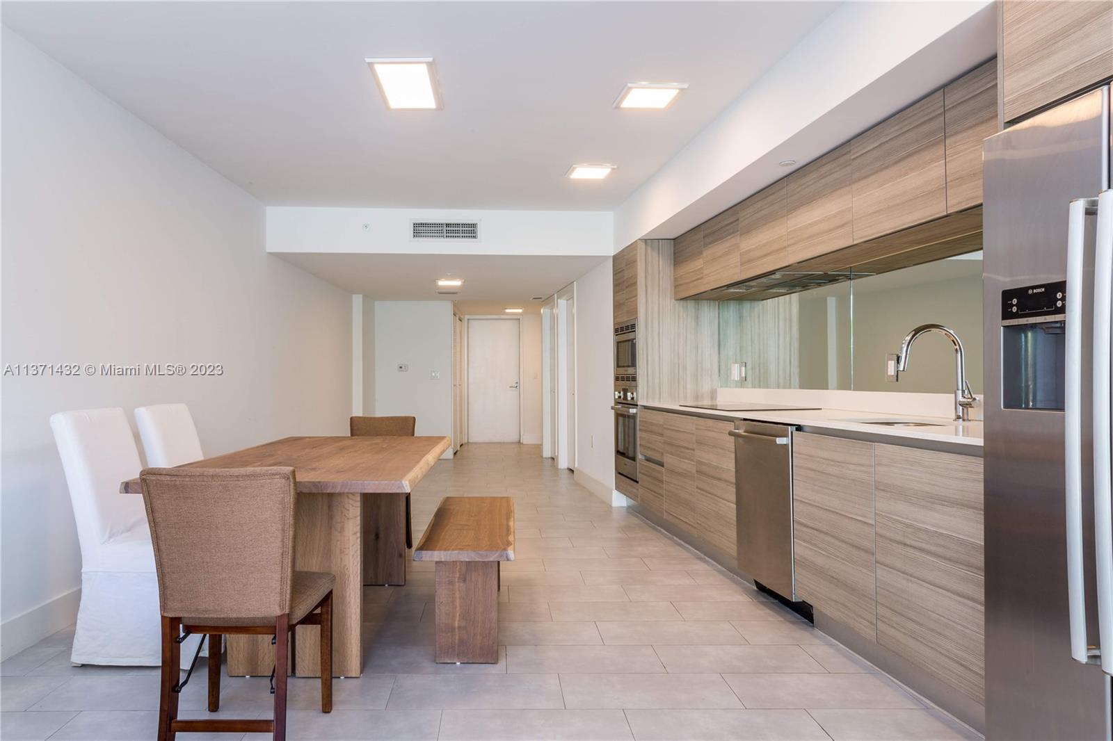 AMD PL OF 2ND OCEAN FRONT - Residential Lease