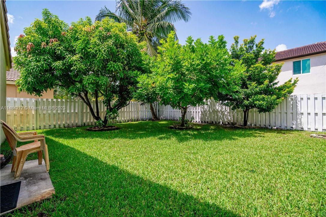 SUNSET LAKES PLAT TWO - Residential