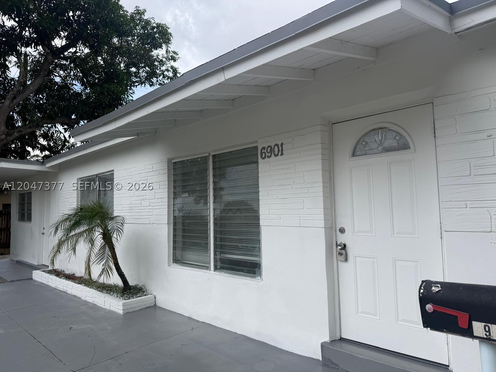 Welcome to this charming single-family home in the desirable Driftwood Acres neighborhood of Hollywood. This well-maintained property offers a functional floor plan with spacious living areas, abundant natural light, and a large backyard perfect for entertaining, family gatherings, or future additions. Conveniently located near schools, parks, shopping, restaurants, major highways, and just a short drive to Hollywood Beach and Fort Lauderdale Airport. Whether you're looking for a primary residence or an investment opportunity, this home offers exceptional value and endless potential. No HOA. Easy to show.
