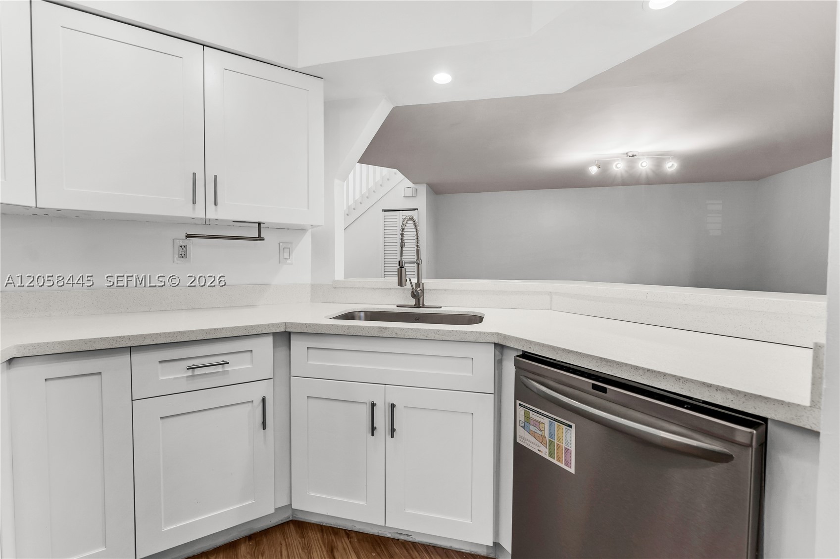 JACARANDA PARCEL 253 - Residential