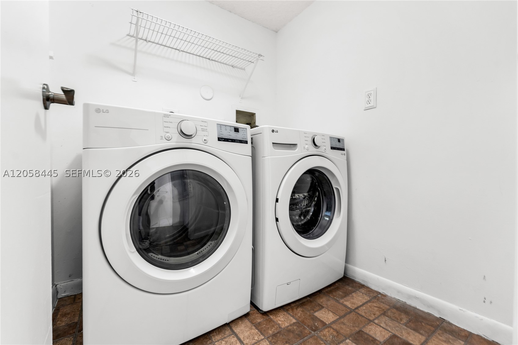 JACARANDA PARCEL 253 - Residential