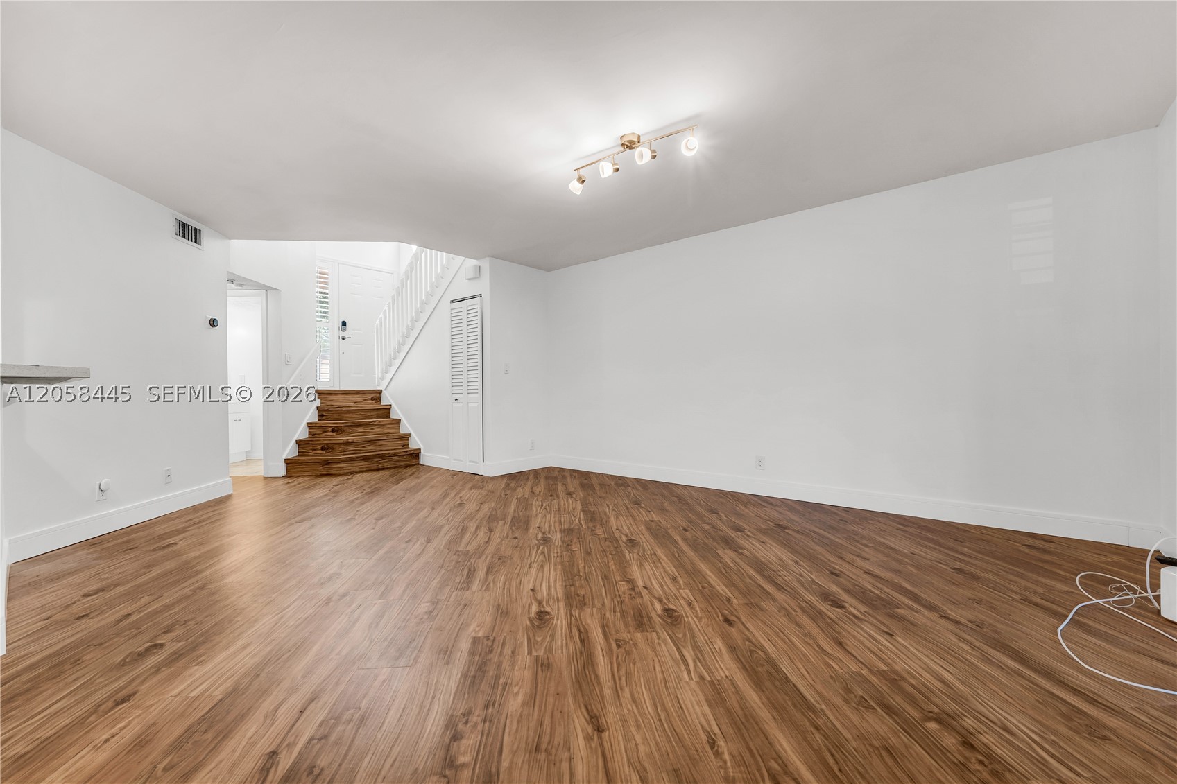 JACARANDA PARCEL 253 - Residential