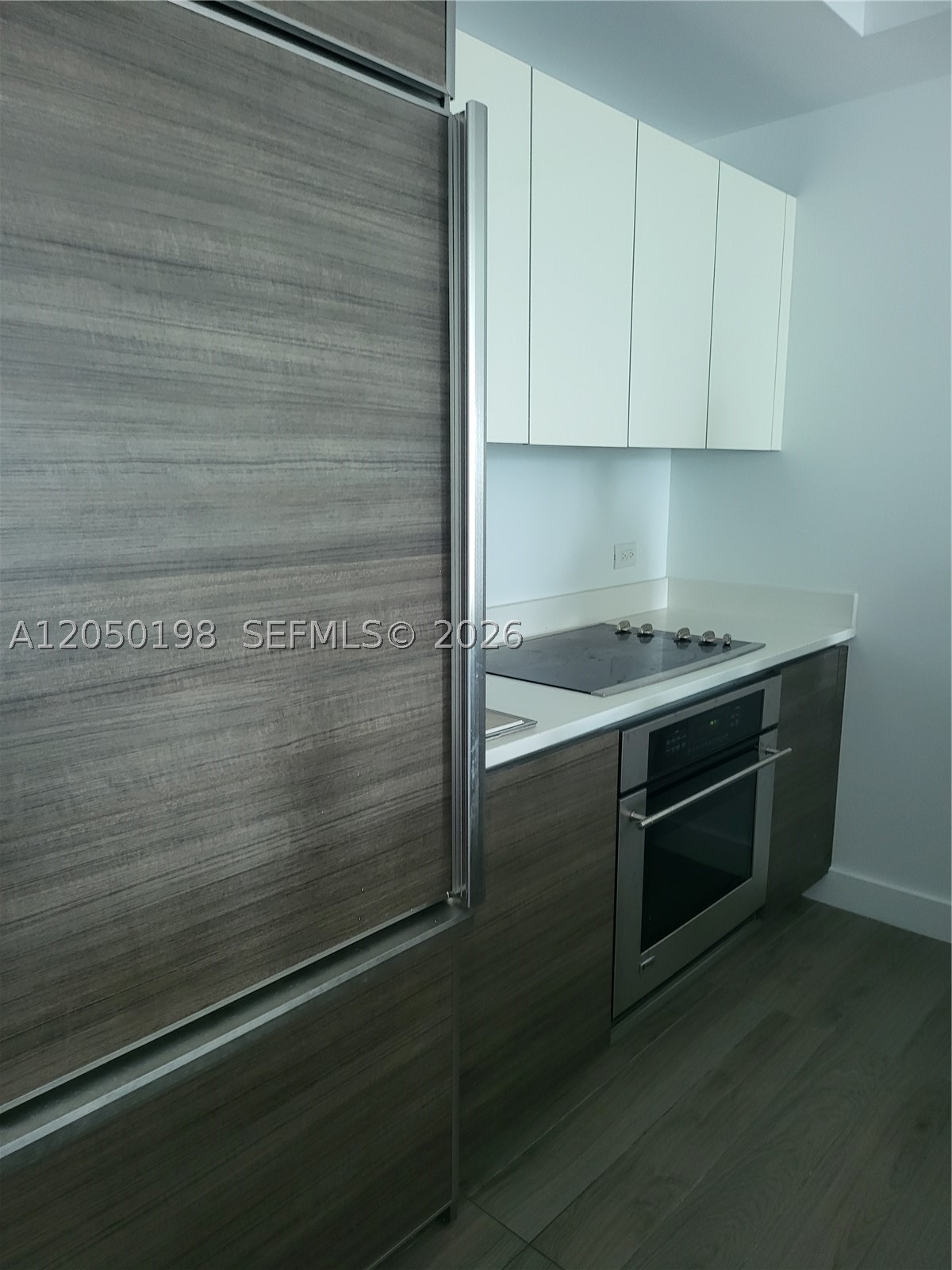 1100 MILLECENTO RESIDENCE - Residential