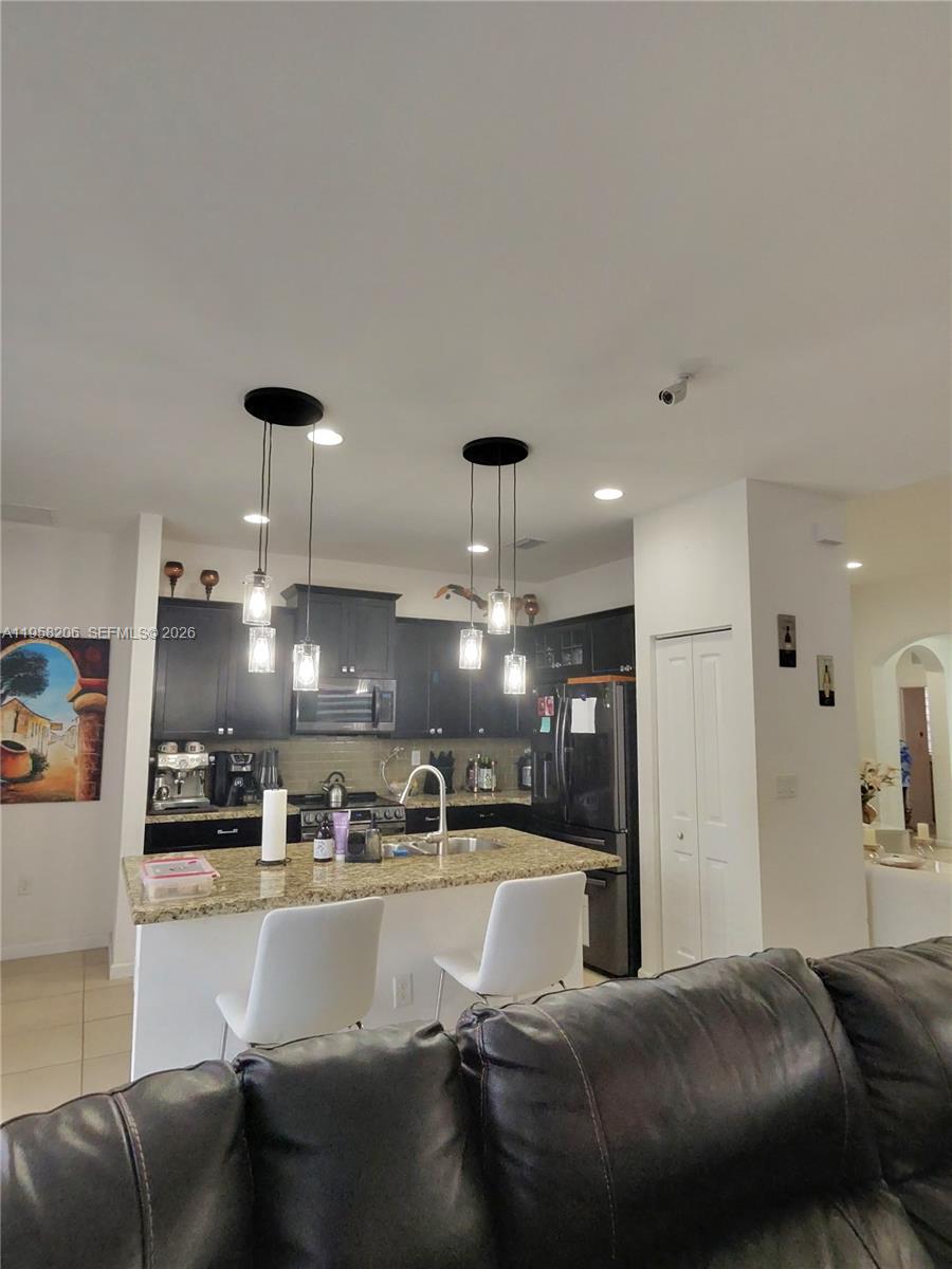 HEMINGWAY POINT - Residential