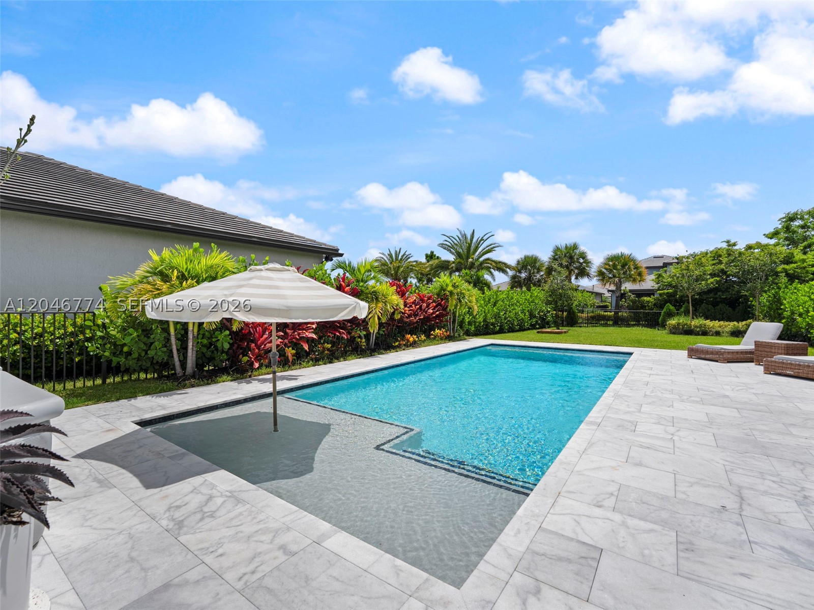OAK TREE PROPERTY REDEVEL - Residential