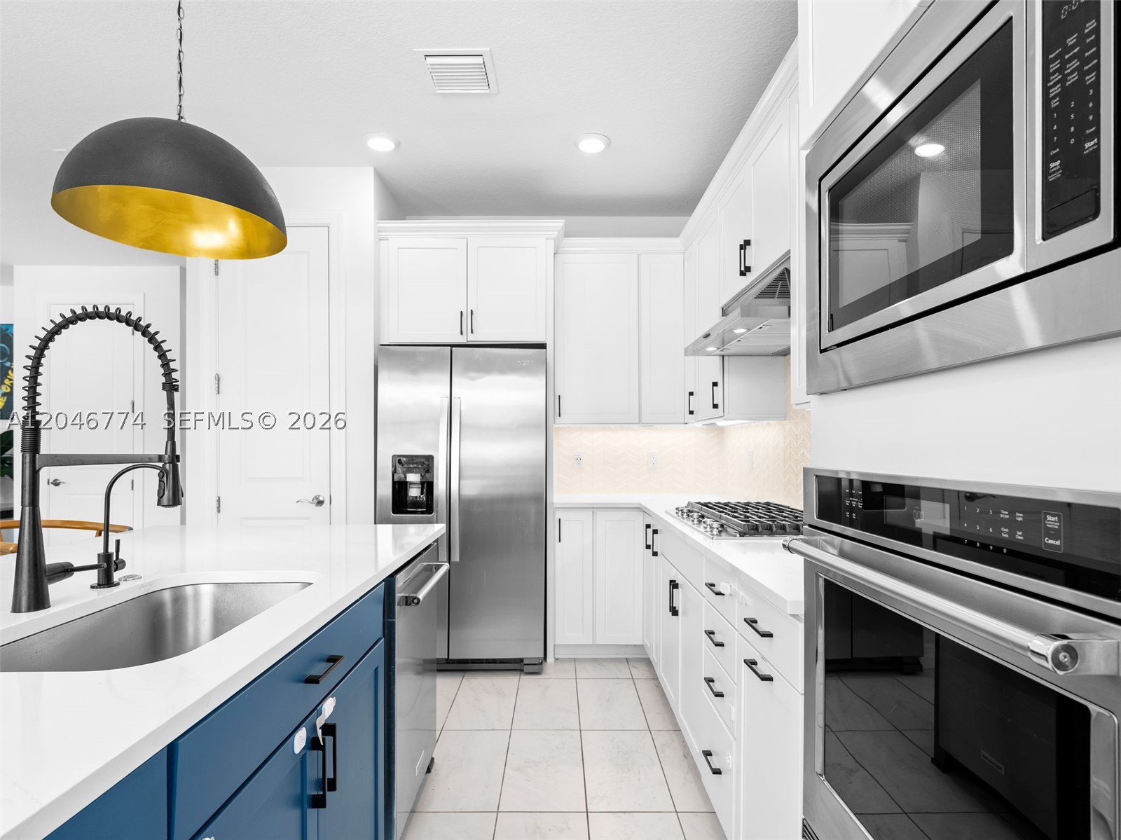 OAK TREE PROPERTY REDEVEL - Residential
