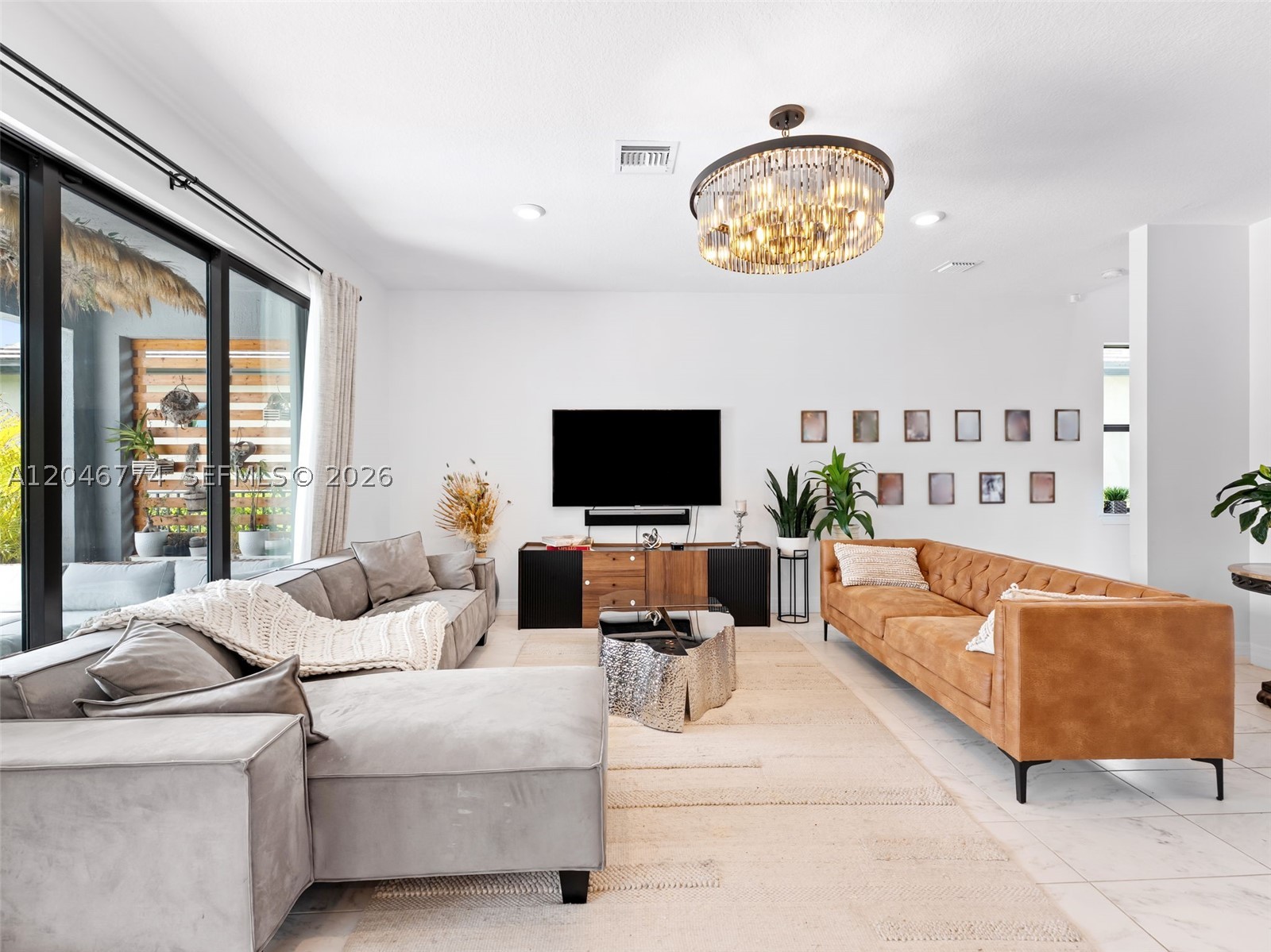 OAK TREE PROPERTY REDEVEL - Residential