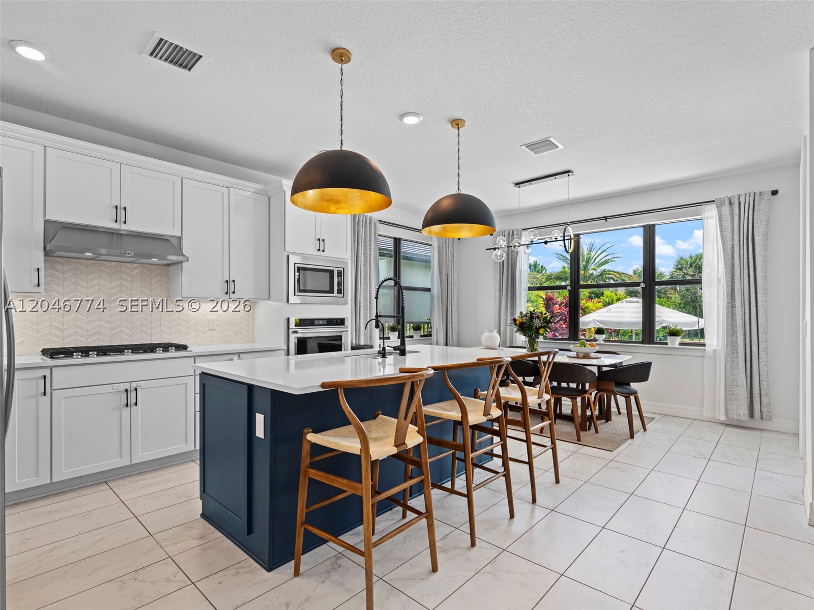 OAK TREE PROPERTY REDEVEL - Residential