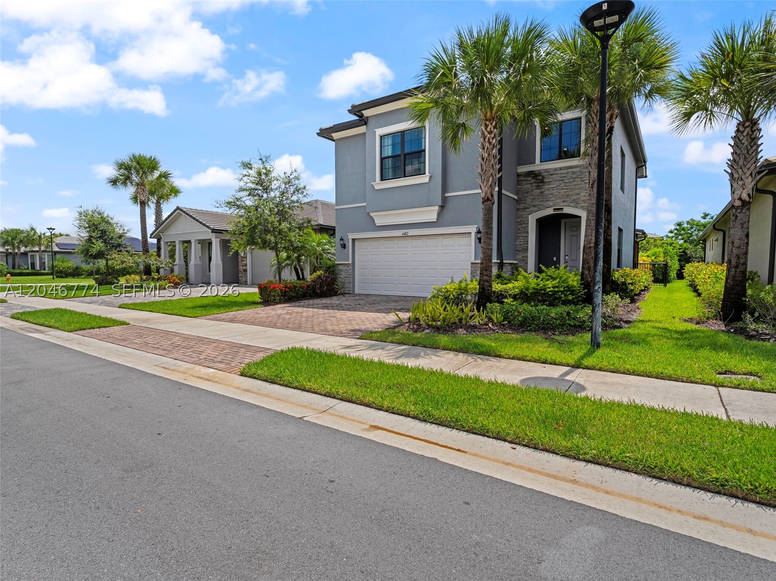 OAK TREE PROPERTY REDEVEL - Residential