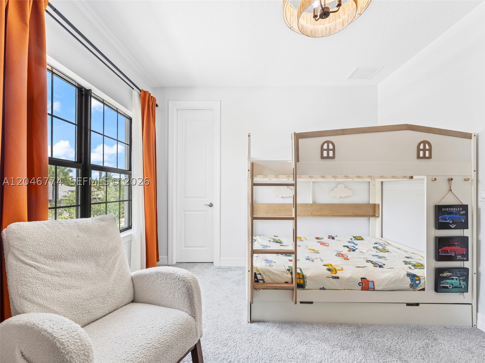 OAK TREE PROPERTY REDEVEL - Residential