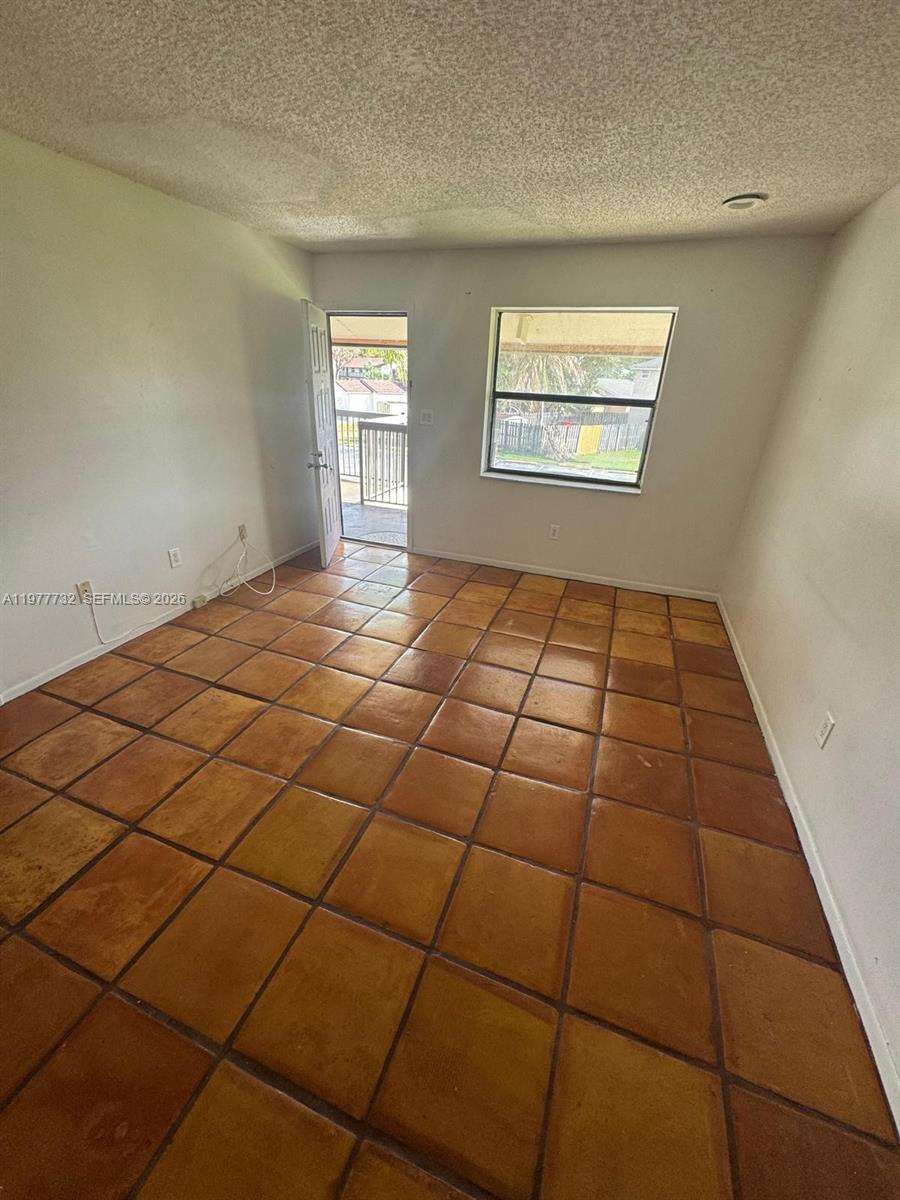 SHAKER WOODS VILLAGE - Residential Lease