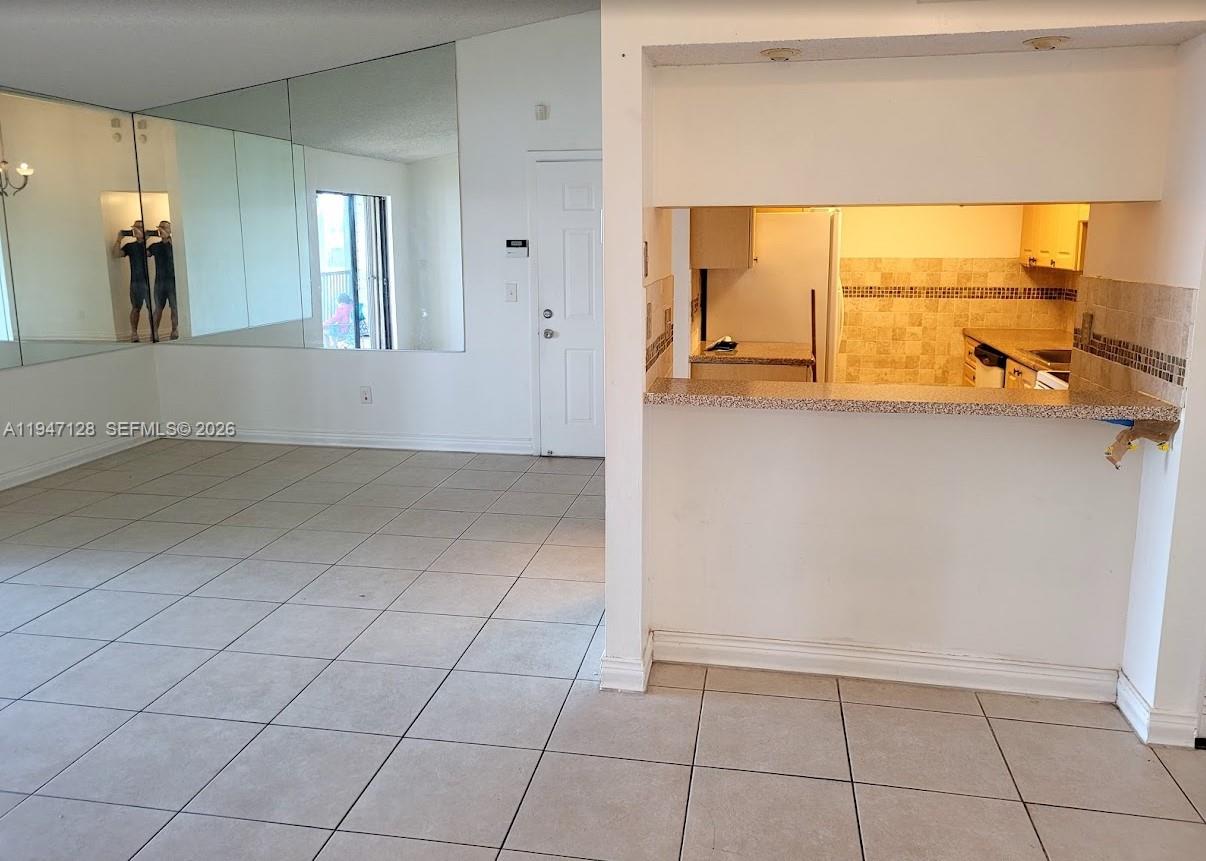 CARMEL LAKES CONDO NO 6 - Residential Lease