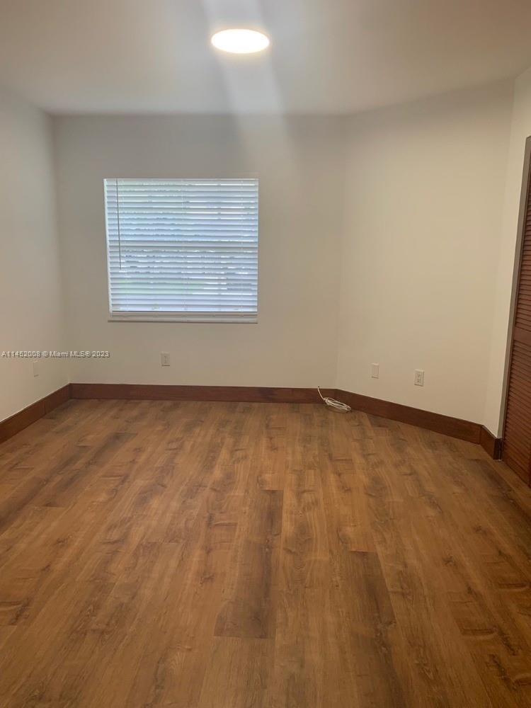1ST ADDN TO DORAL WOODS - Residential Lease