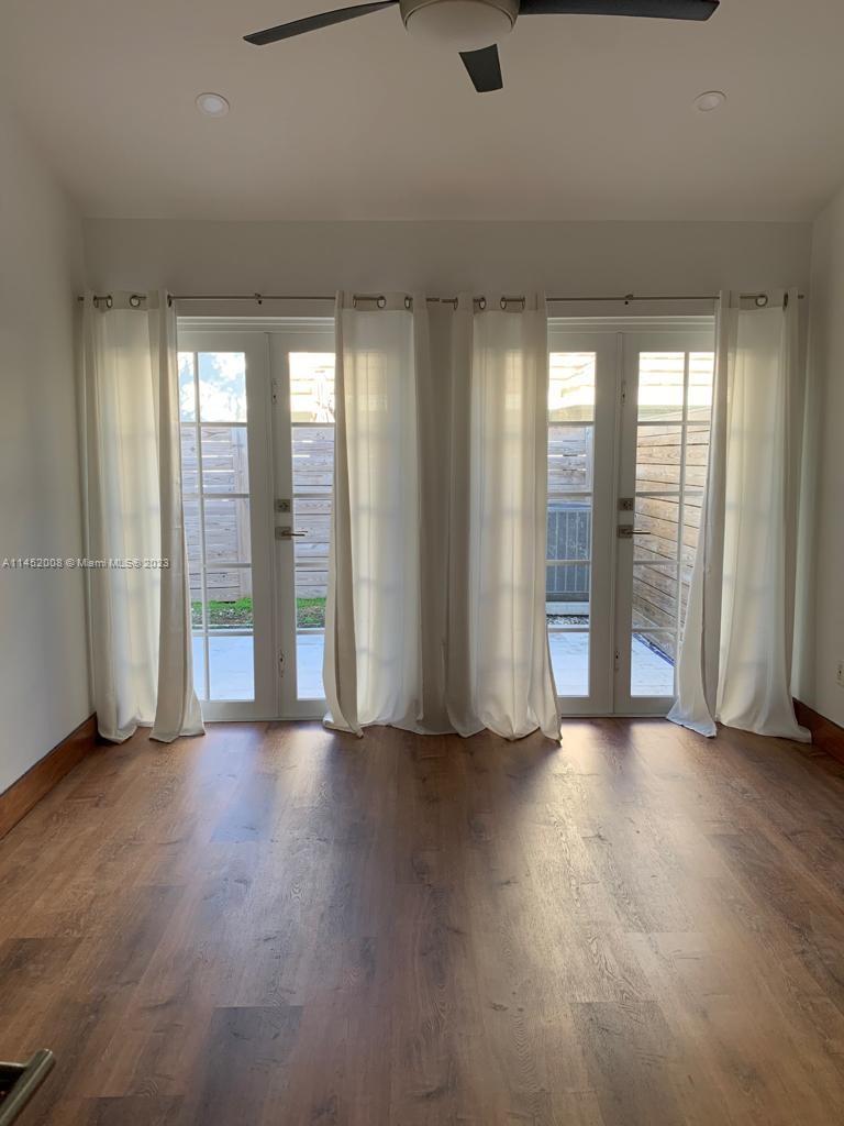 1ST ADDN TO DORAL WOODS - Residential Lease