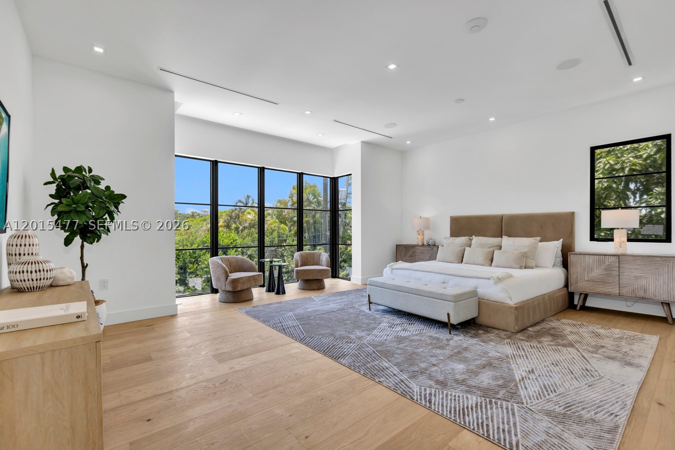 CORAL WATERWAY - Residential