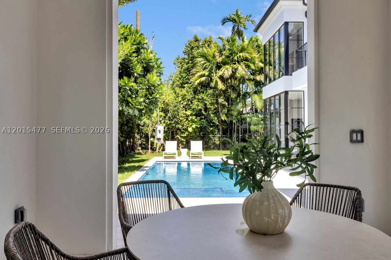 CORAL WATERWAY - Residential