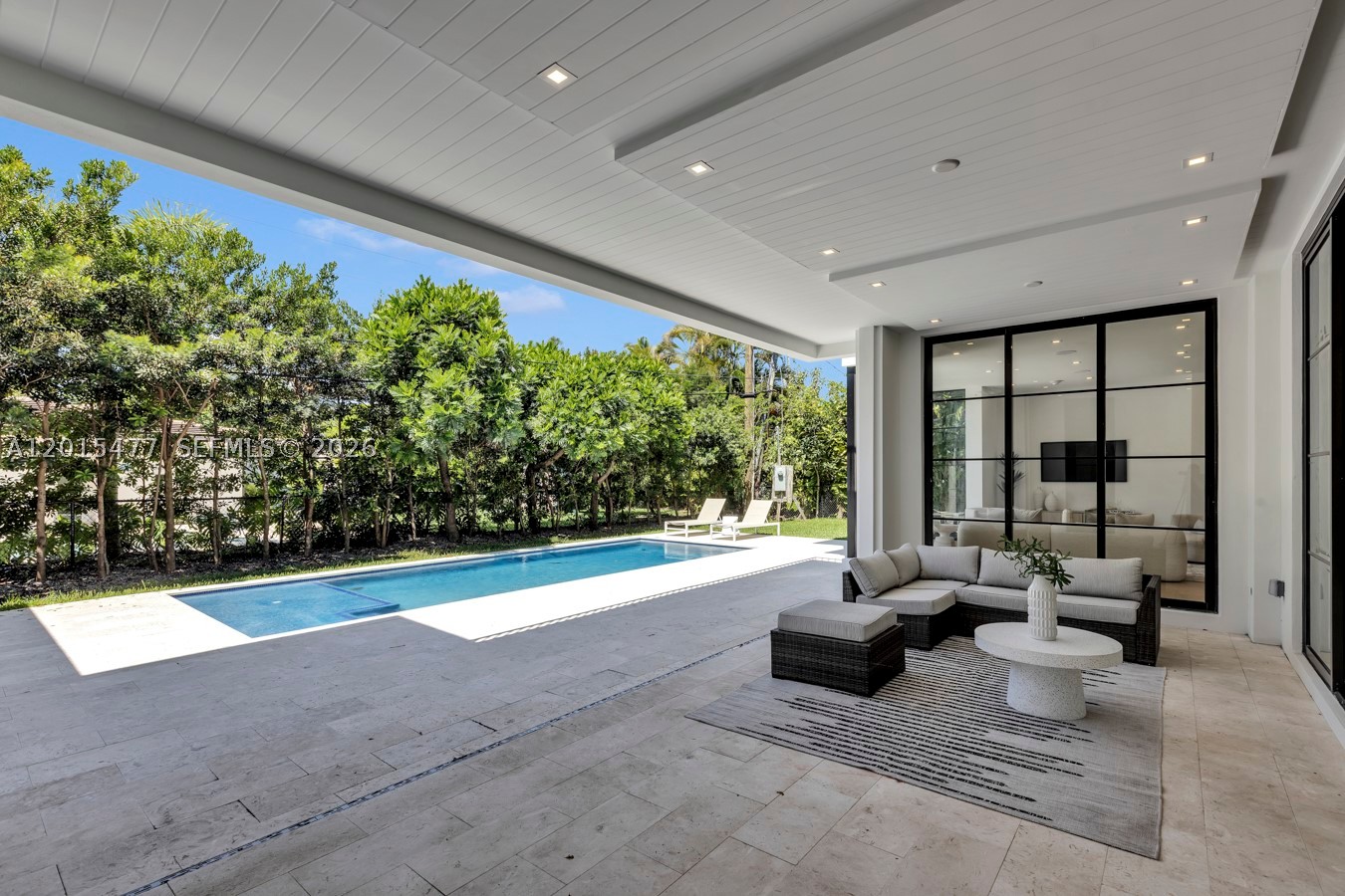 CORAL WATERWAY - Residential