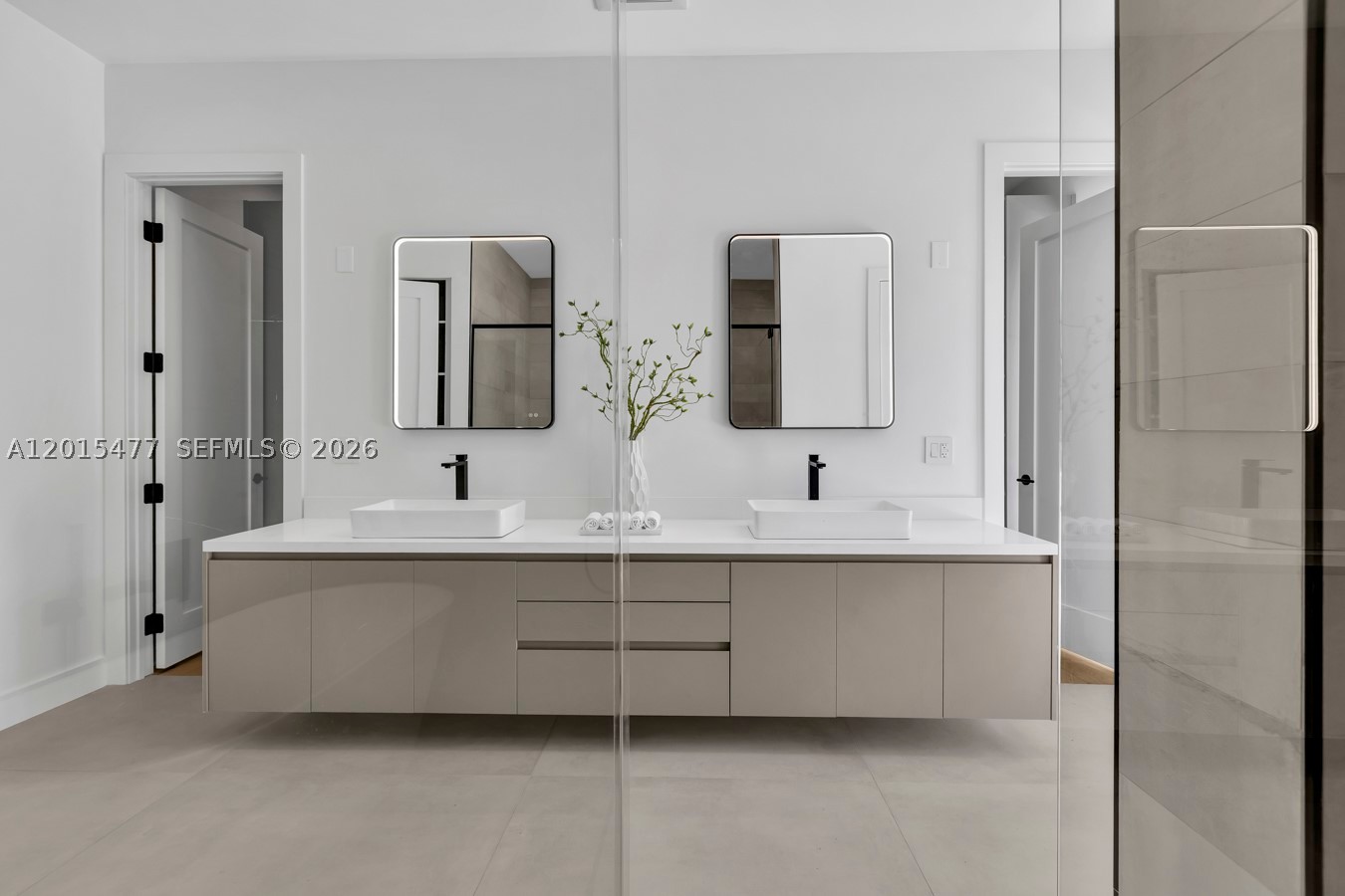 CORAL WATERWAY - Residential