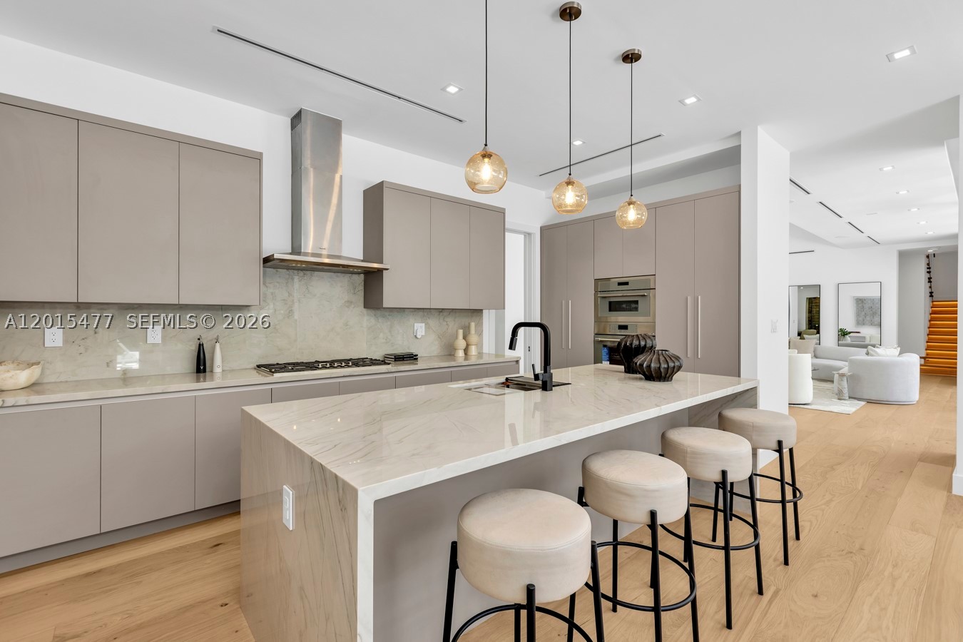CORAL WATERWAY - Residential