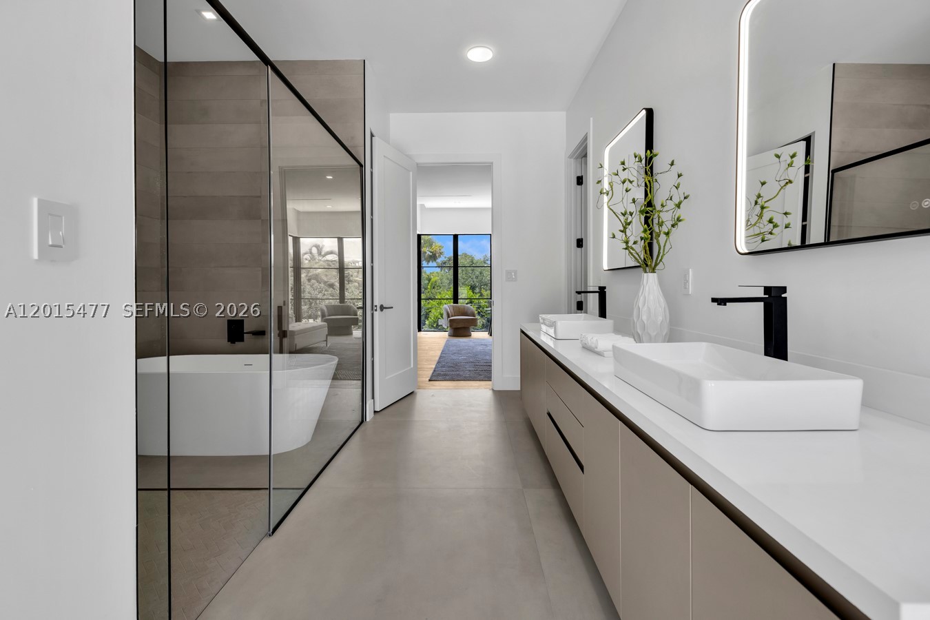 CORAL WATERWAY - Residential