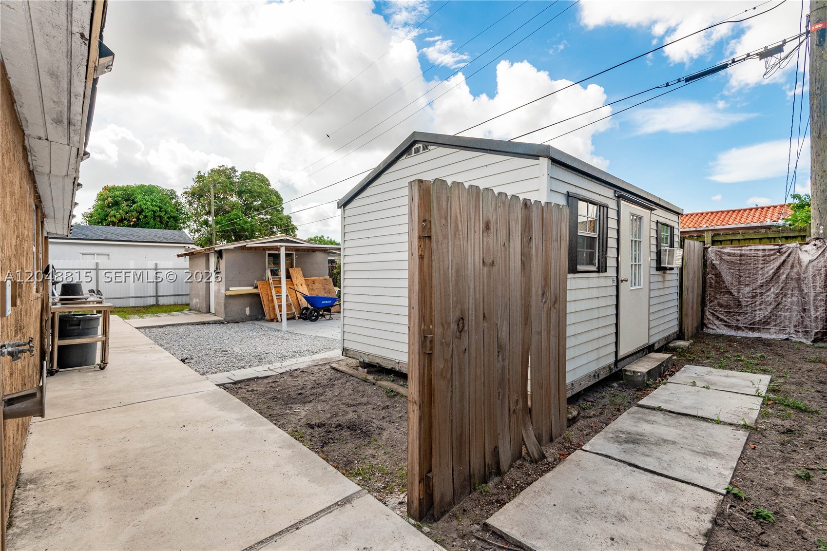 ESSEX VILLAGE-THIRD ADDIT - Residential