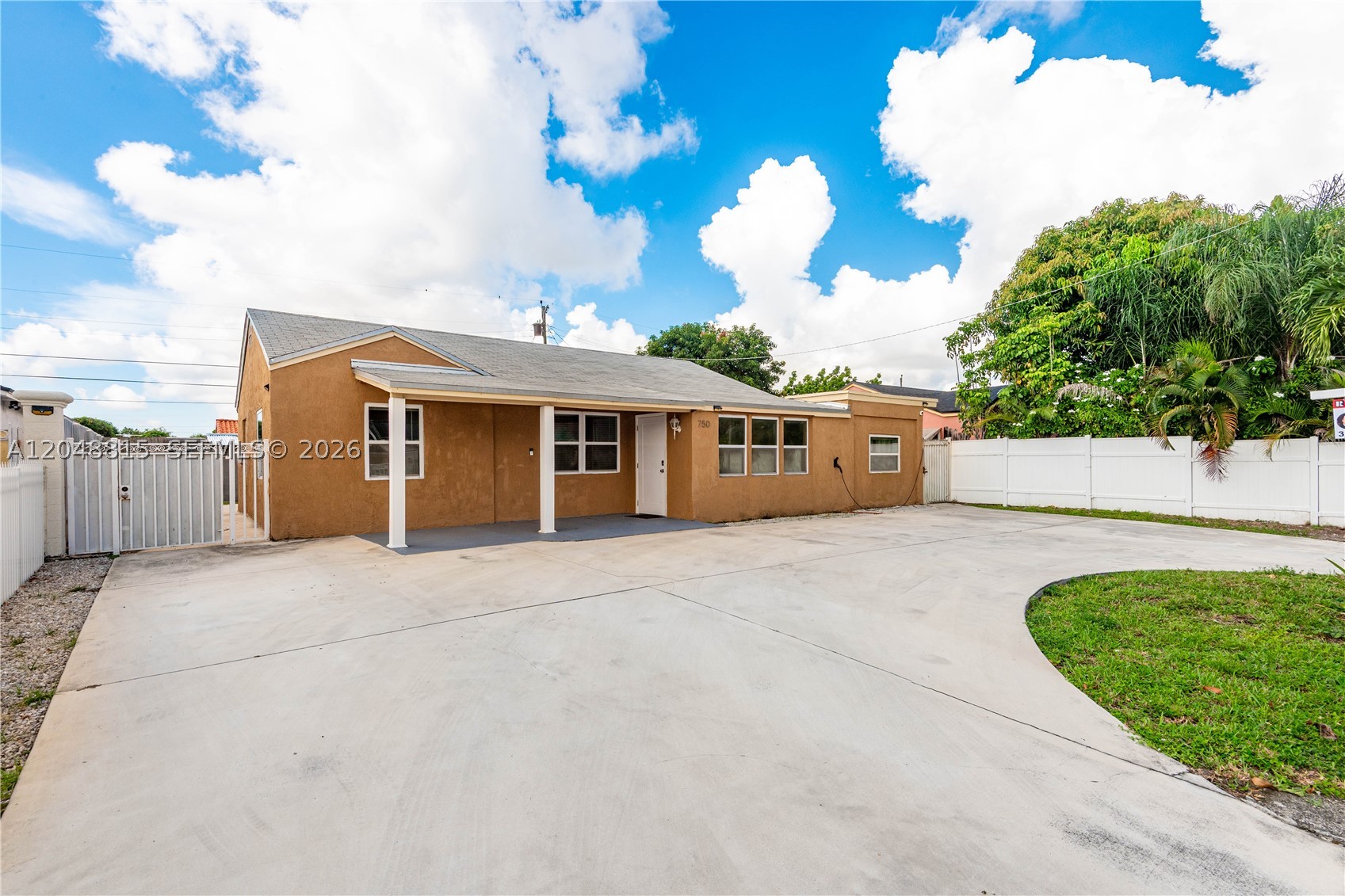 ESSEX VILLAGE-THIRD ADDIT - Residential