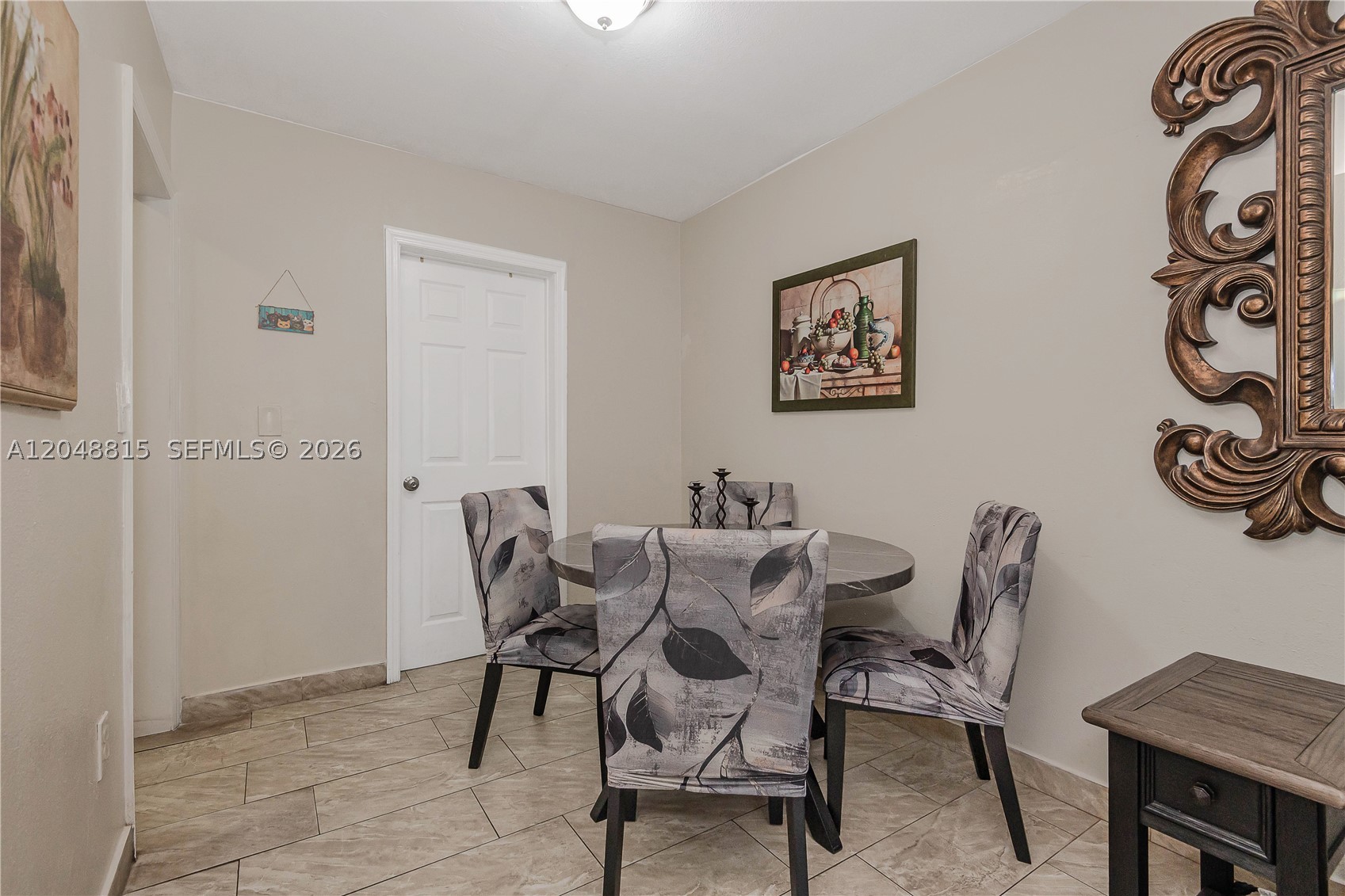 ESSEX VILLAGE-THIRD ADDIT - Residential