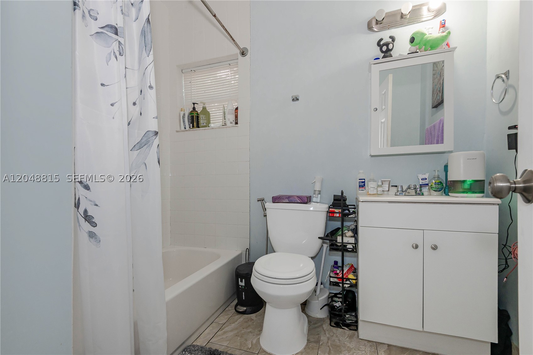 ESSEX VILLAGE-THIRD ADDIT - Residential