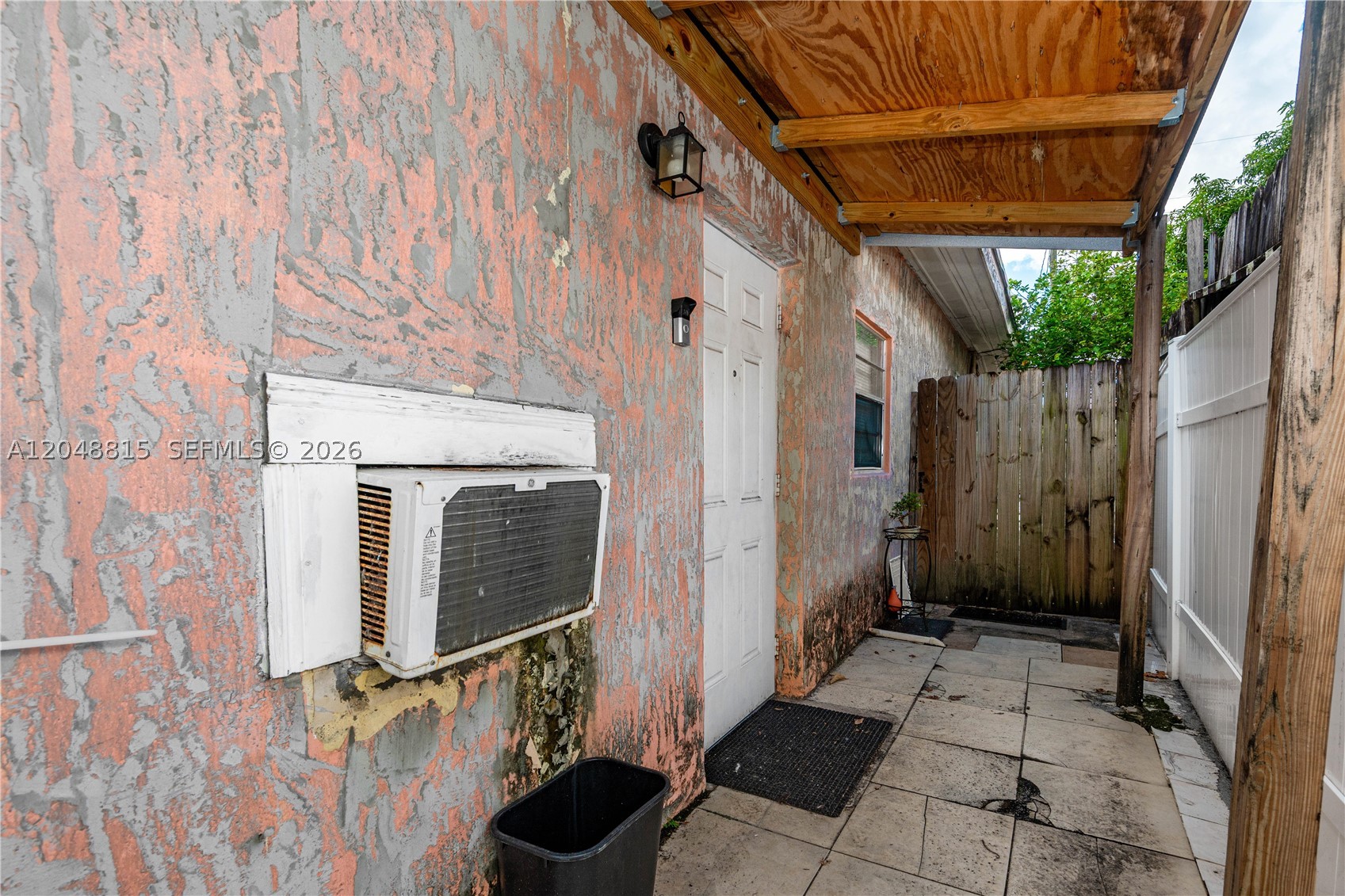 ESSEX VILLAGE-THIRD ADDIT - Residential