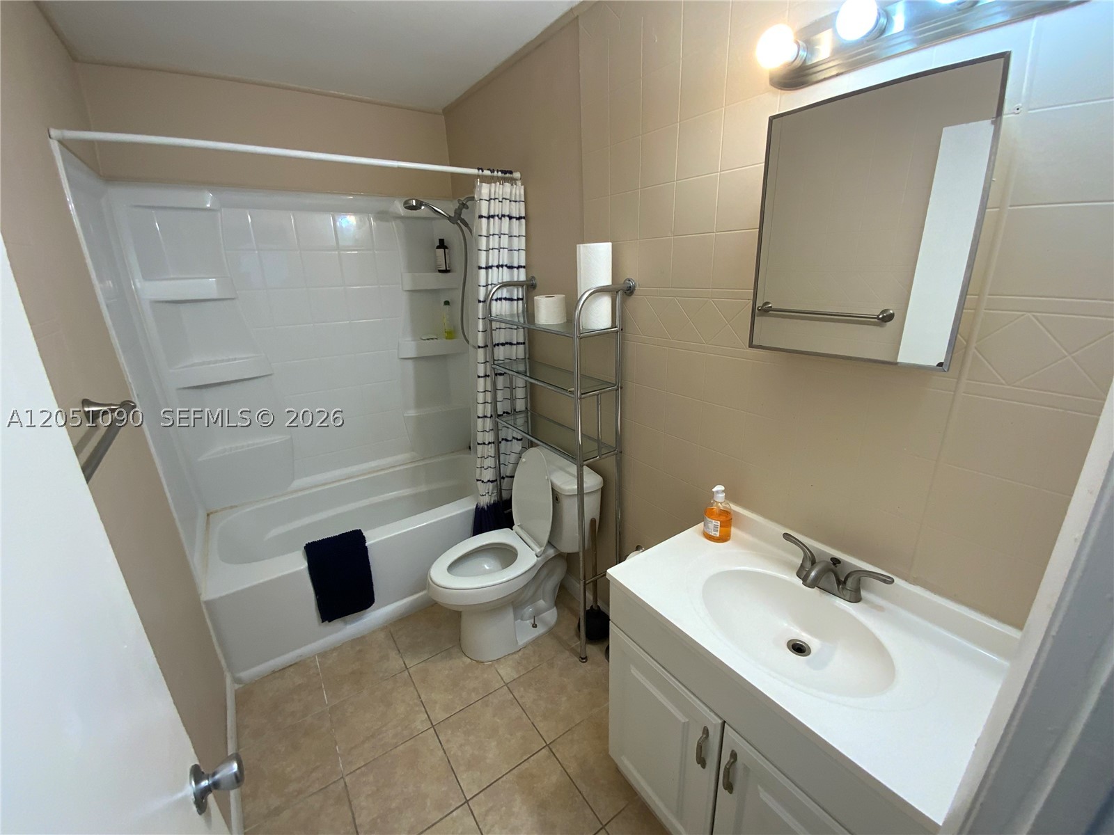 HABITAT II PHASE IV CONDO - Residential Lease