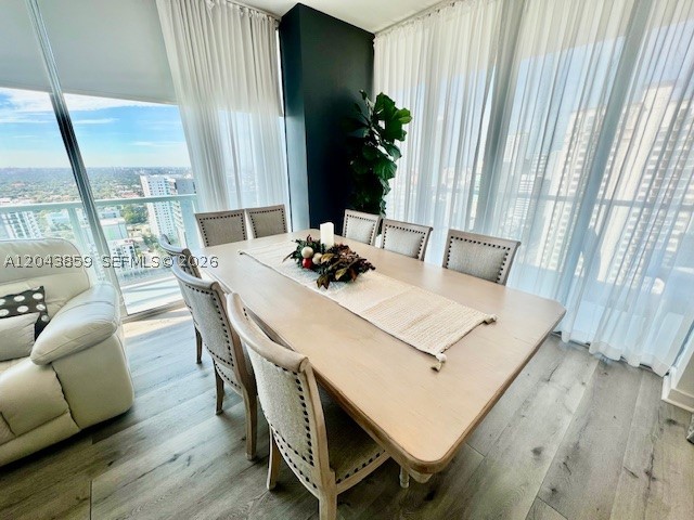 THE AXIS ON BRICKELL II C - Residential