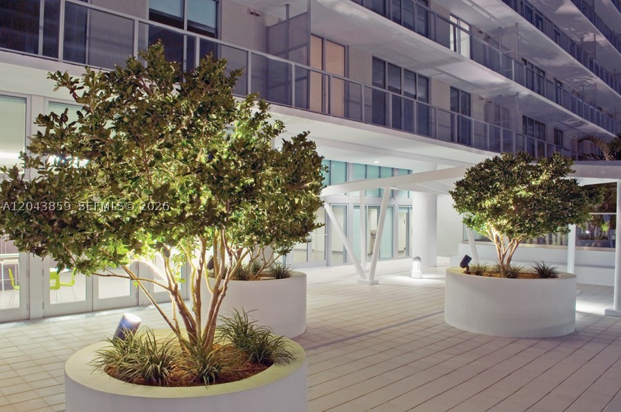 THE AXIS ON BRICKELL II C - Residential