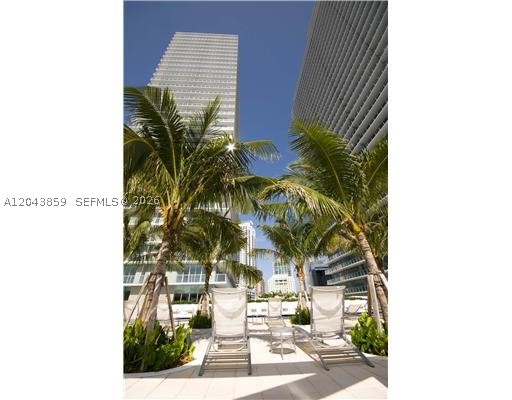 THE AXIS ON BRICKELL II C - Residential