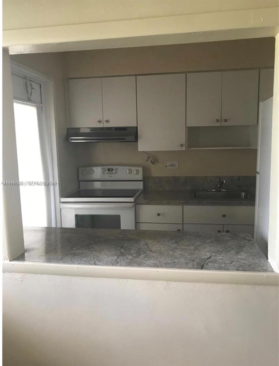 PRESTIGE APTS INC CO-OP - Residential