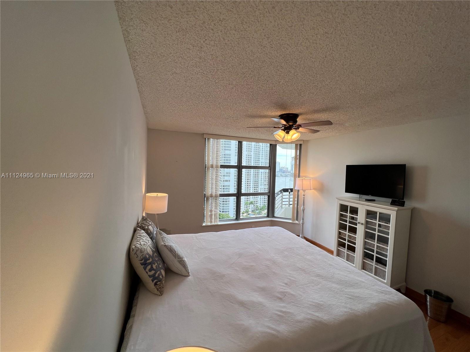 MYSTIC POINTE TOWER 600 C - Residential Lease