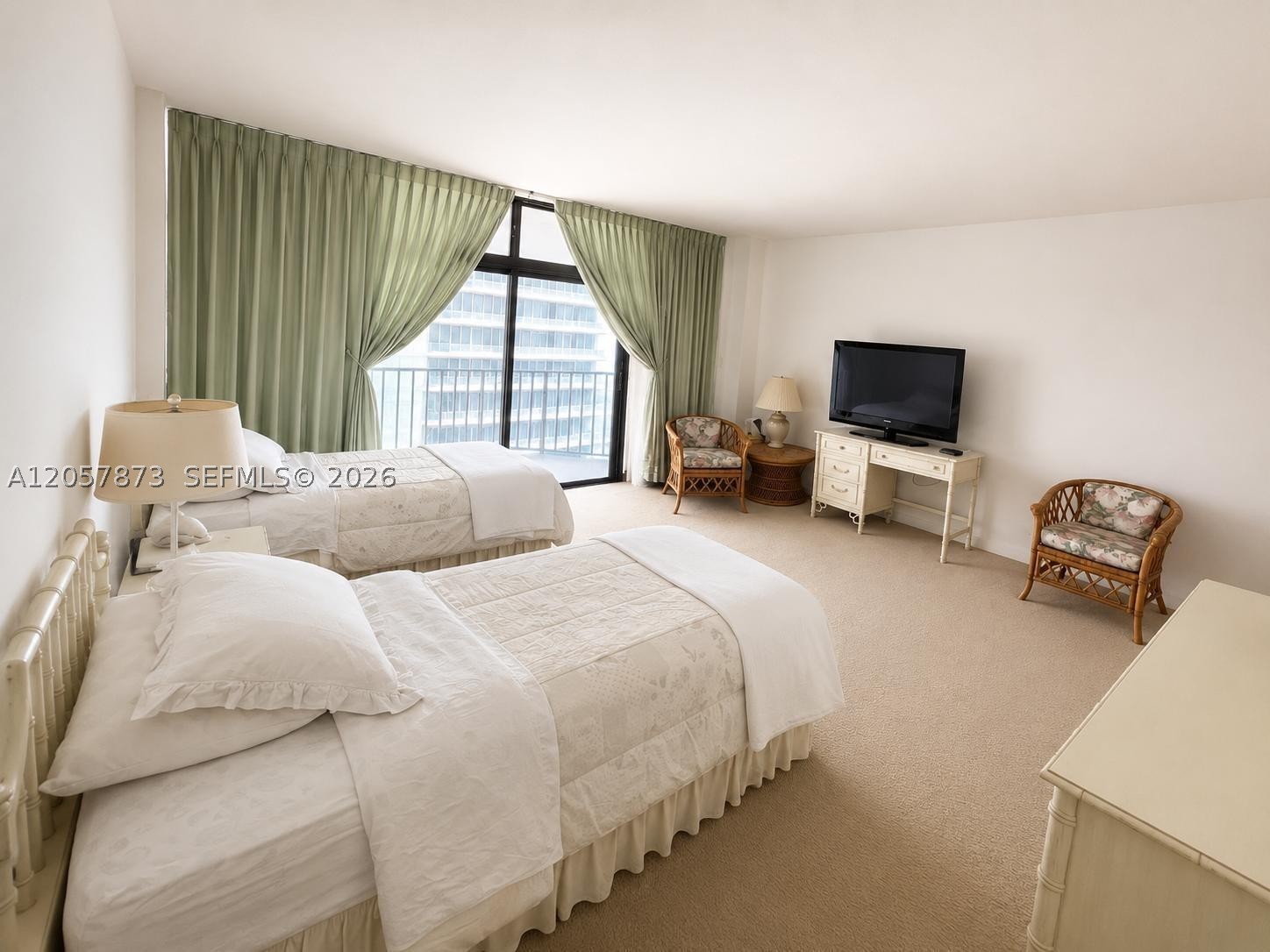 BRICKELL PLACE CONDO - Residential