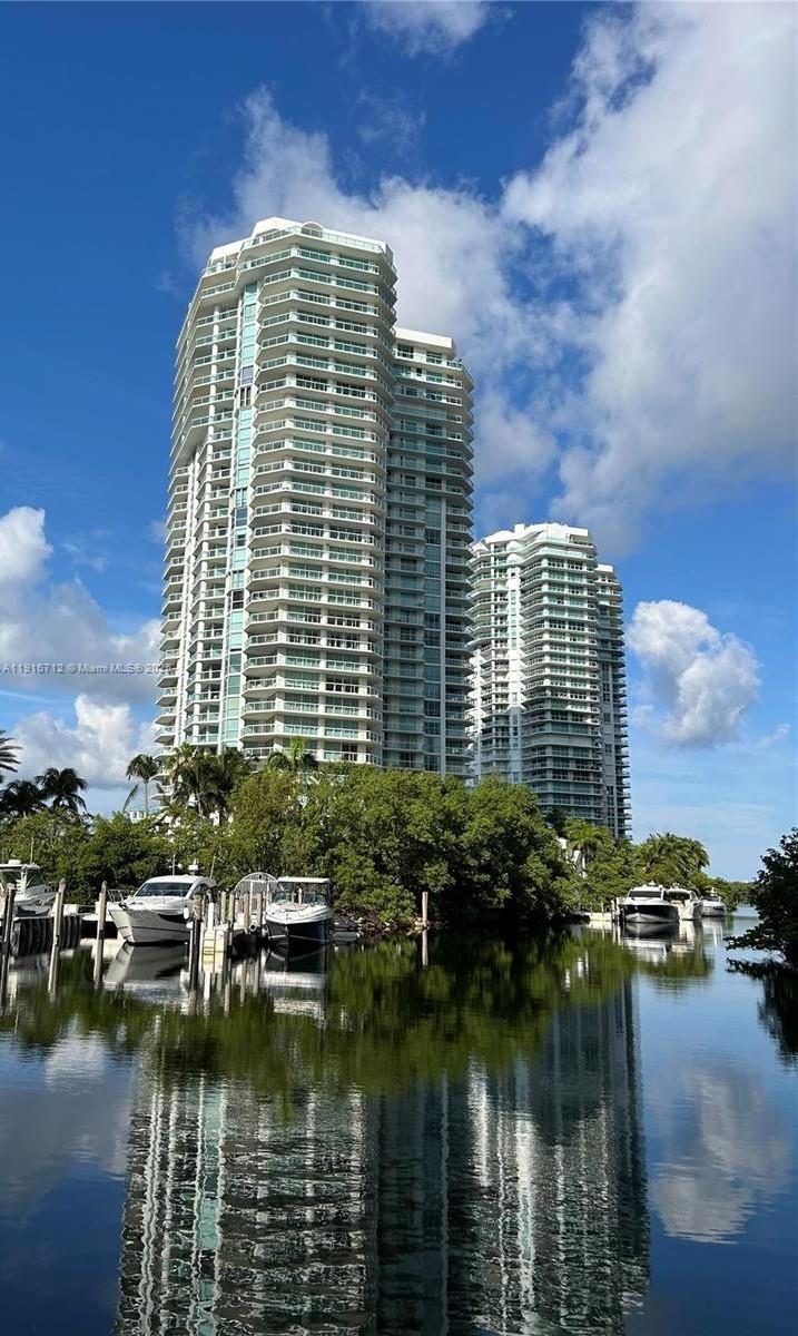 OCEANIA IV CONDO - Residential