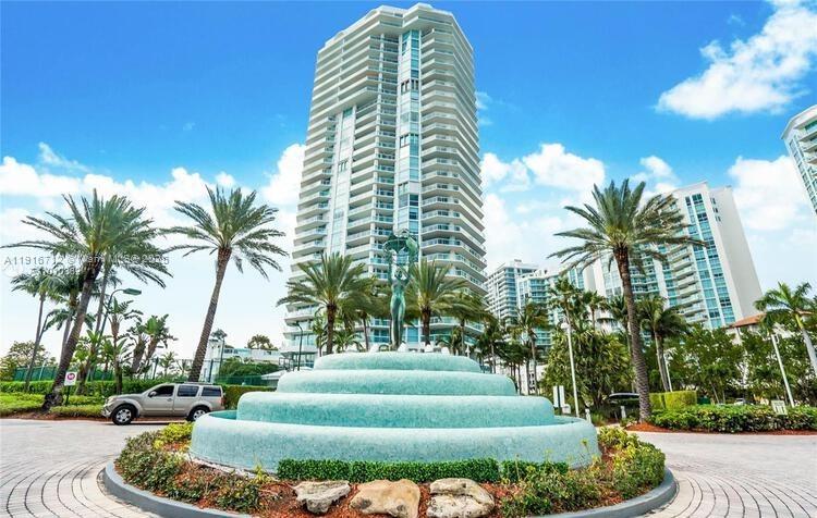 OCEANIA IV CONDO - Residential