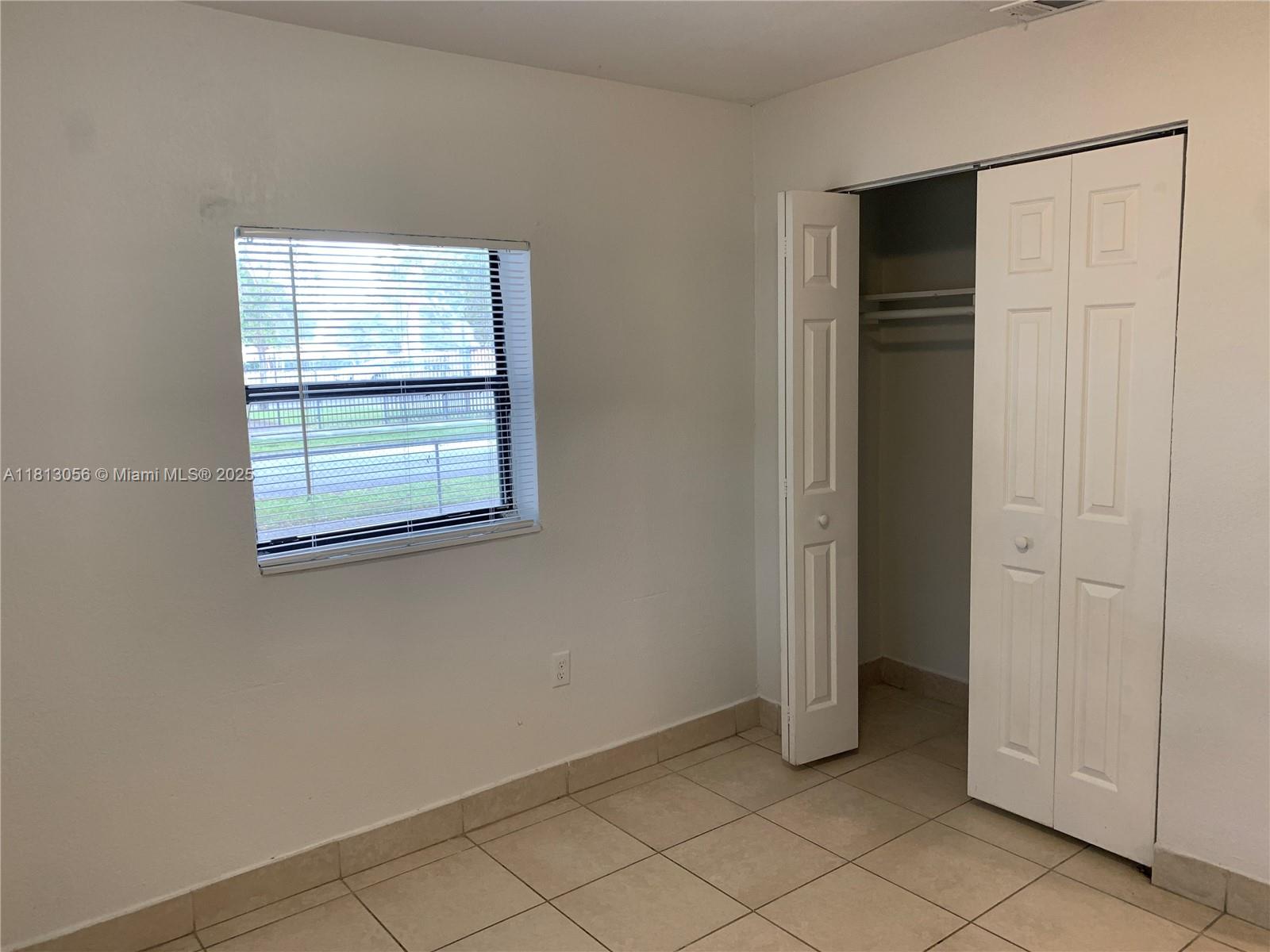 ENTIN ESTATES - Residential Lease