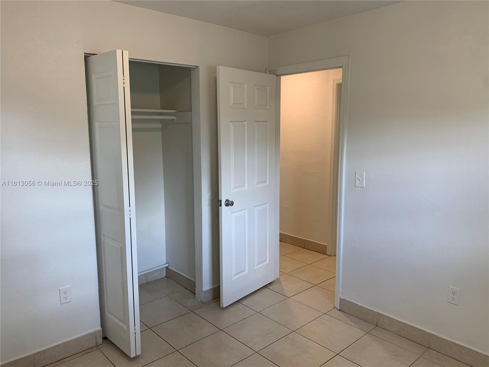 ENTIN ESTATES - Residential Lease