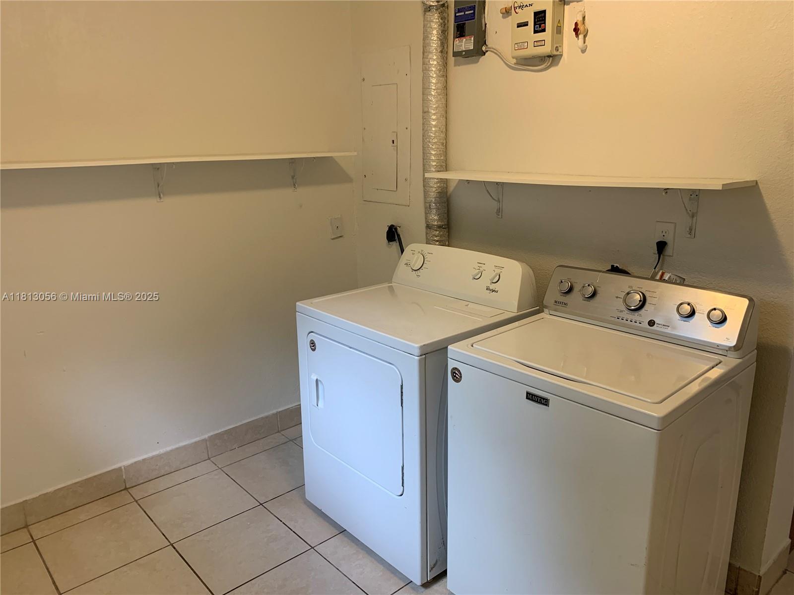 ENTIN ESTATES - Residential Lease