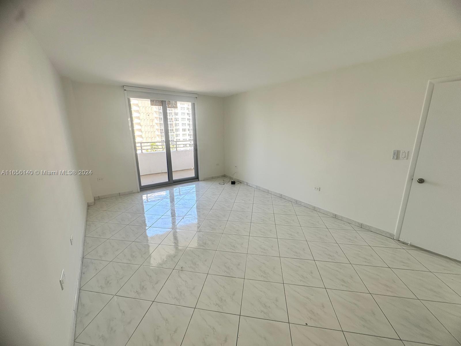 OCEANSIDE PLAZA CONDO - Residential
