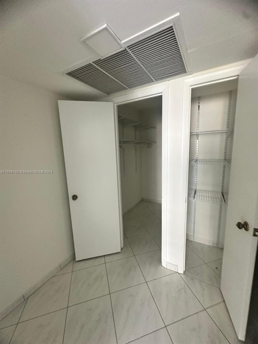 OCEANSIDE PLAZA CONDO - Residential